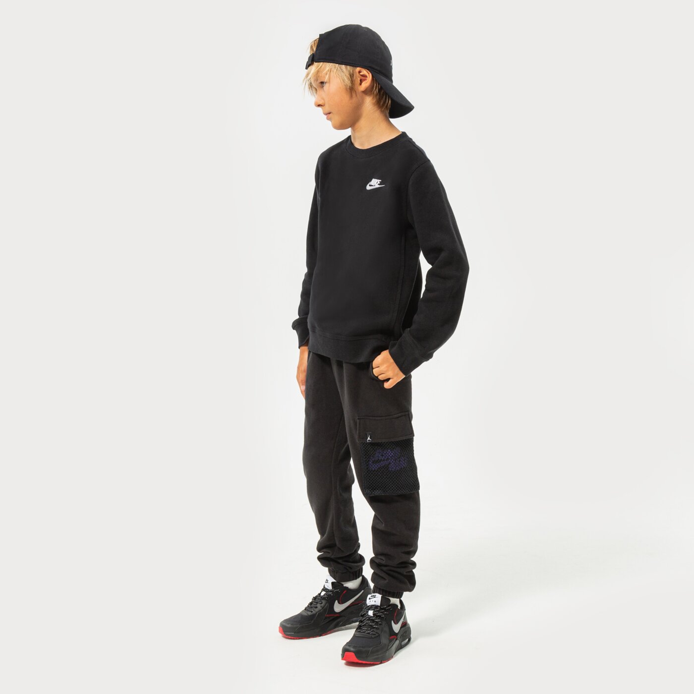 Детски суичър NIKE СУИТЧЪР B NSW CLUB CREW BB BOY dv1234-010 цвят черен