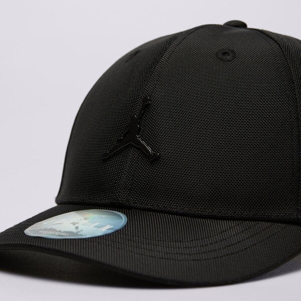 Дамска шапка с козирка JORDAN ШАПКА JAN METAL JUMPMAN CURVE BRIM 9a0823-023 цвят черен