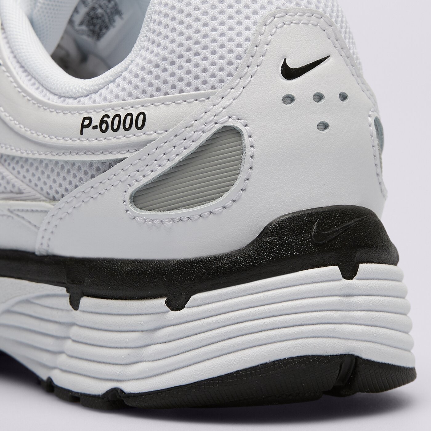 Мъжки маратонки NIKE P-6000 cd6404-107 цвят бял