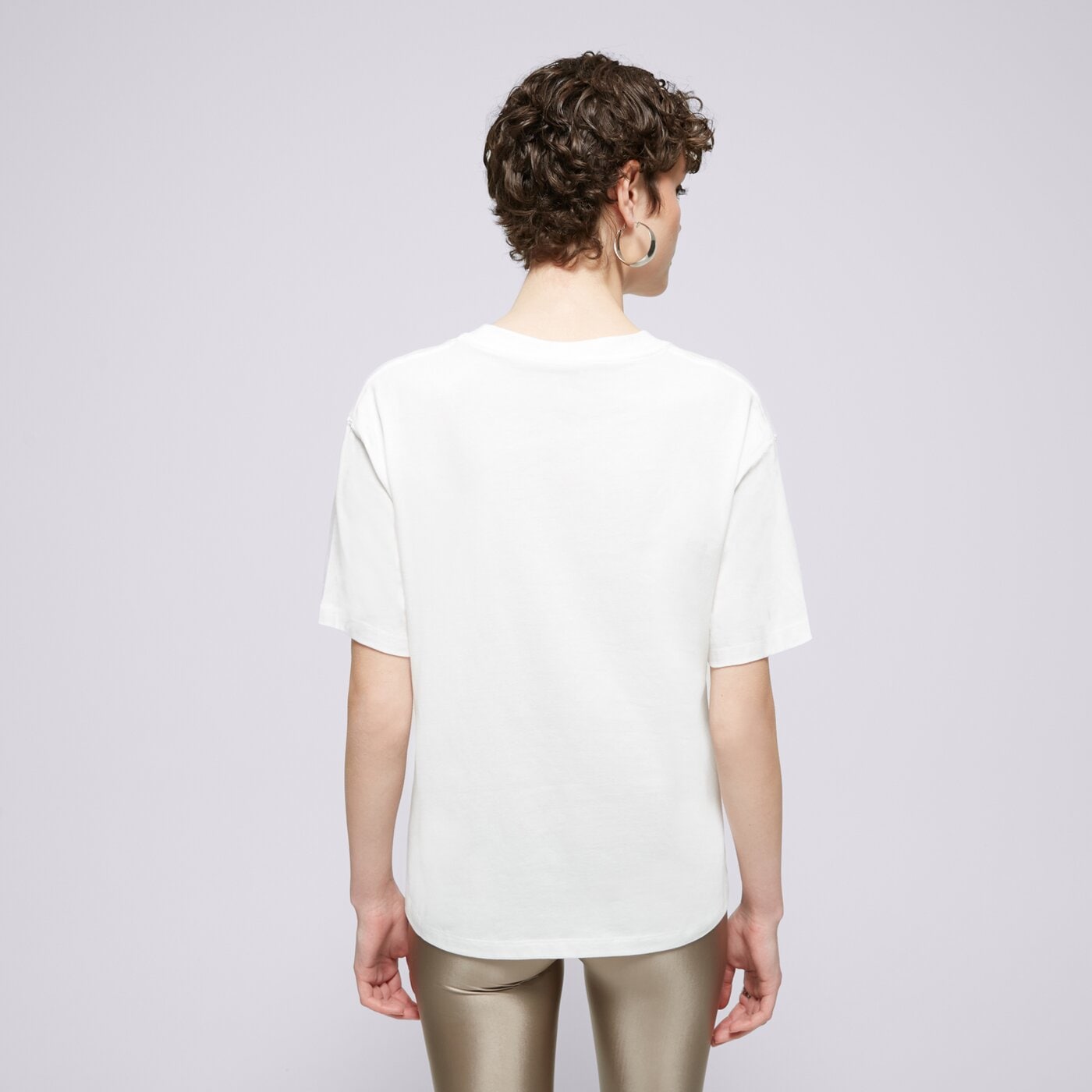 Дамска тениска JORDAN ТЕНИСКА W J ESSEN GF TEE CORE 23 fn4500-101 цвят бял