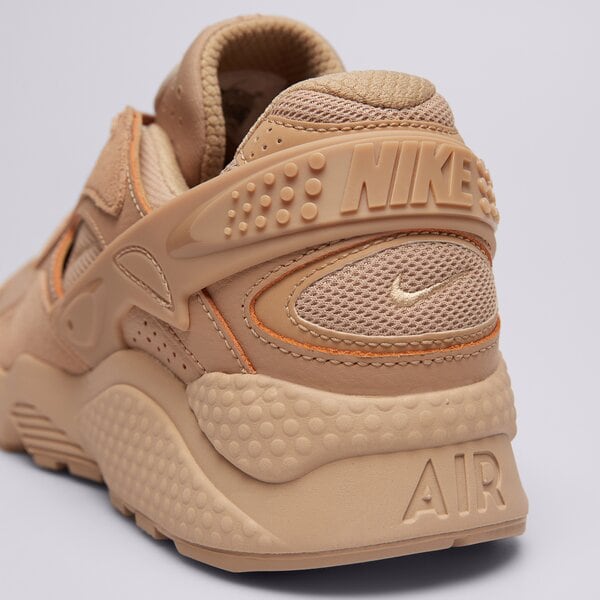 Мъжки маратонки NIKE AIR HUARACHE RUNNER dz3306-200 цвят бежов