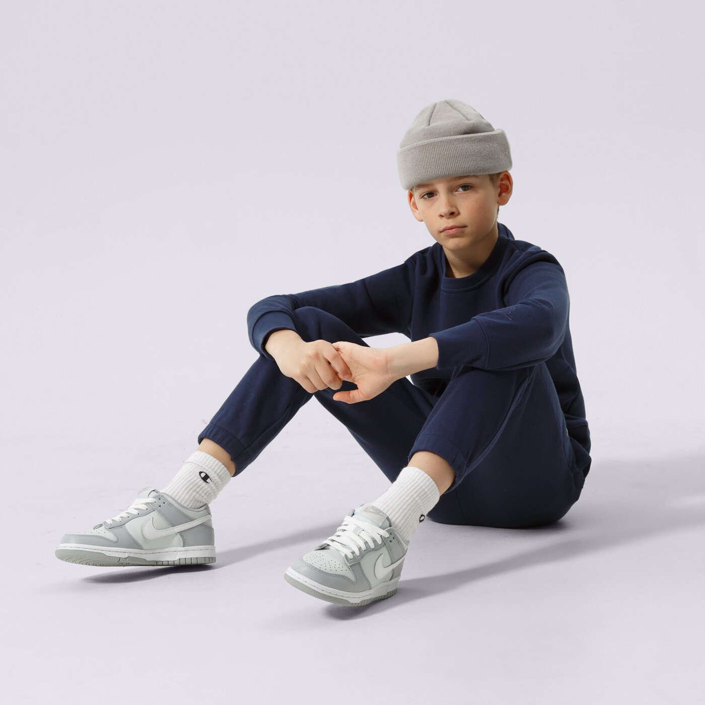 Детски панталони JORDAN ПАНТАЛОНИ ESSENTIALS PANT BOY 95a716-u90 цвят тъмносин