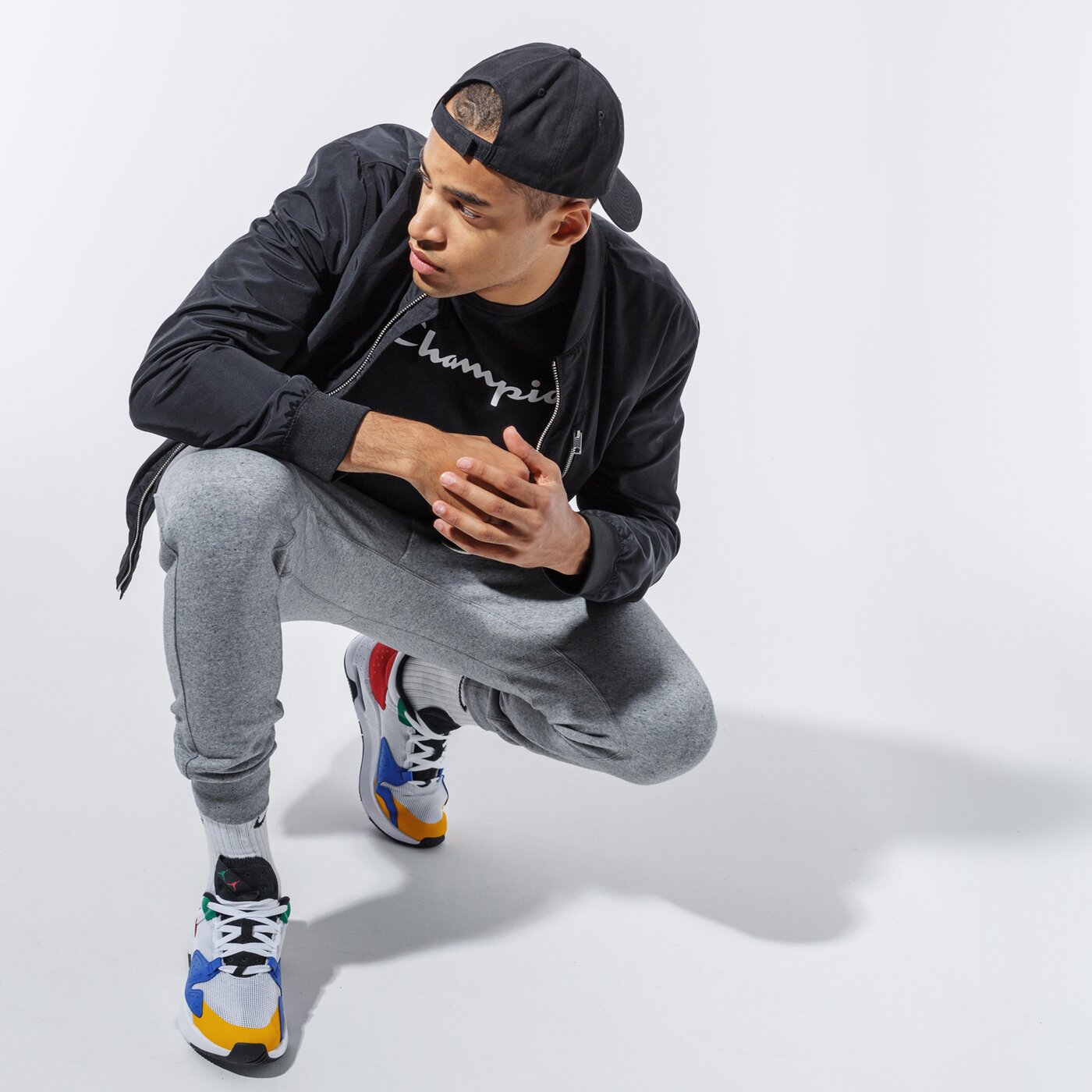 Мъжка тениска CHAMPION ТЕНИСКА CREWNECK ТЕНИСКА 214747kk001 цвят черен