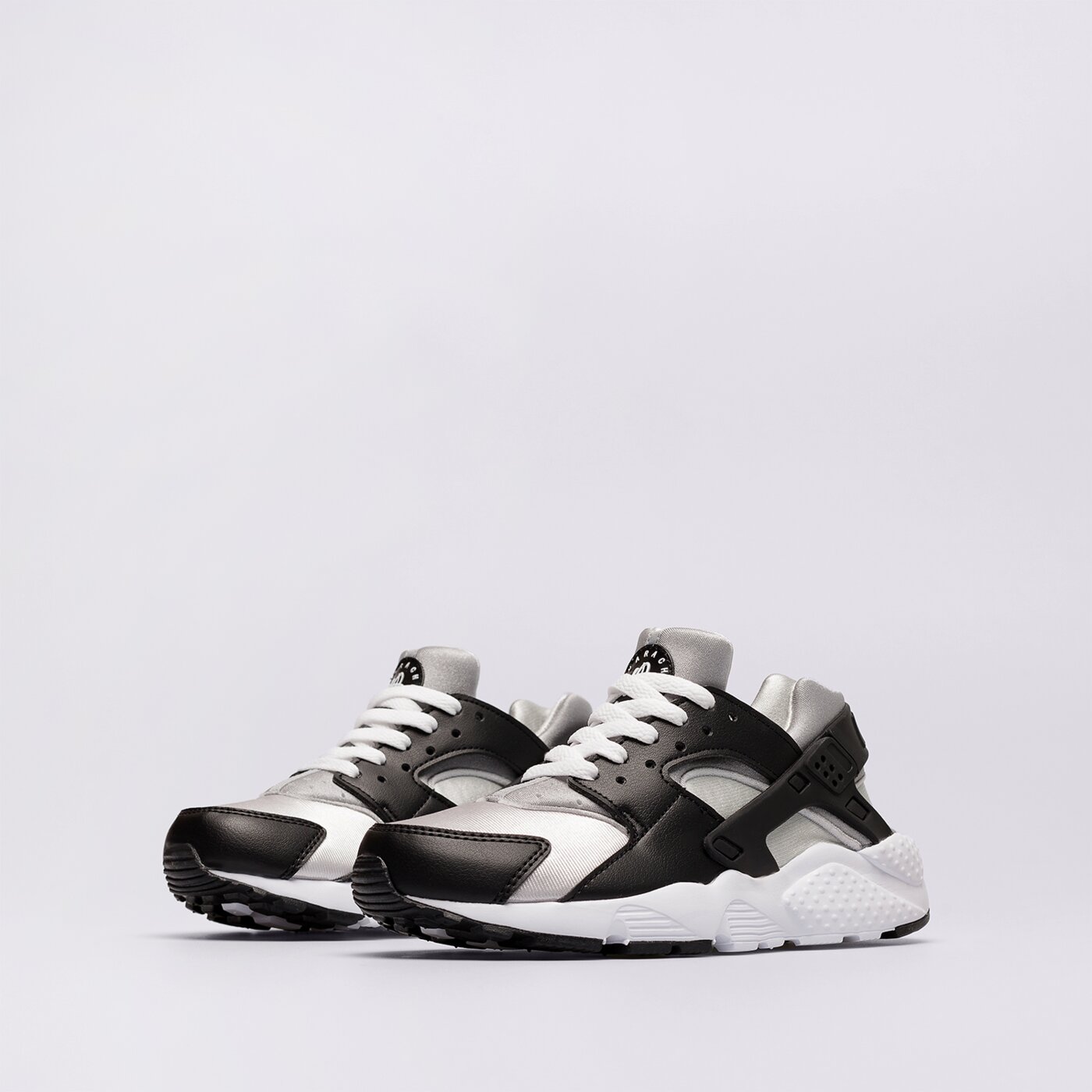 Детски маратонки NIKE HUARACHE RUN  654275-044 цвят черен