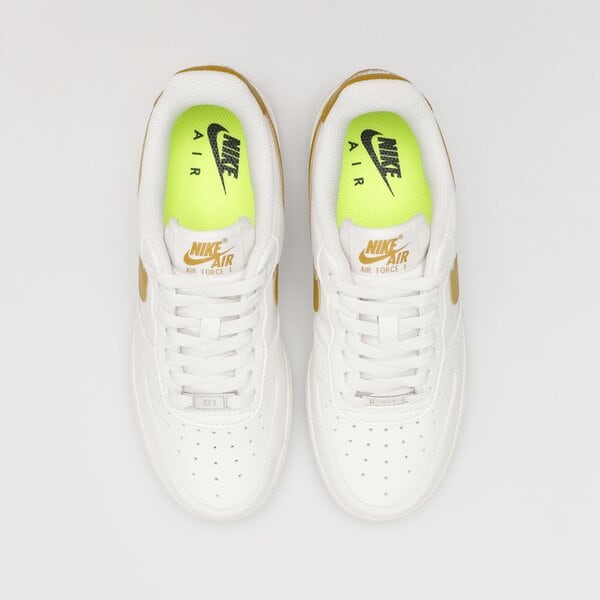 Дамски маратонки NIKE W AIR FORCE 1 '07 NEXT NATURE dv3808-101 цвят бял