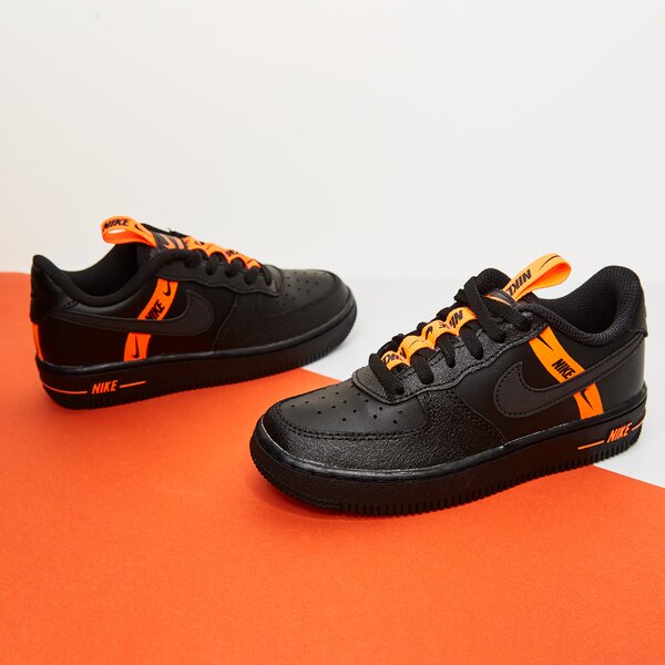 Детски маратонки NIKE FORCE 1 LV8 KSA ct4681-001 цвят черен
