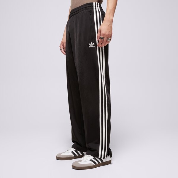 Мъжки панталони ADIDAS ПАНТАЛОНИ FIREBIRD PNT BLK ij7055 цвят черен