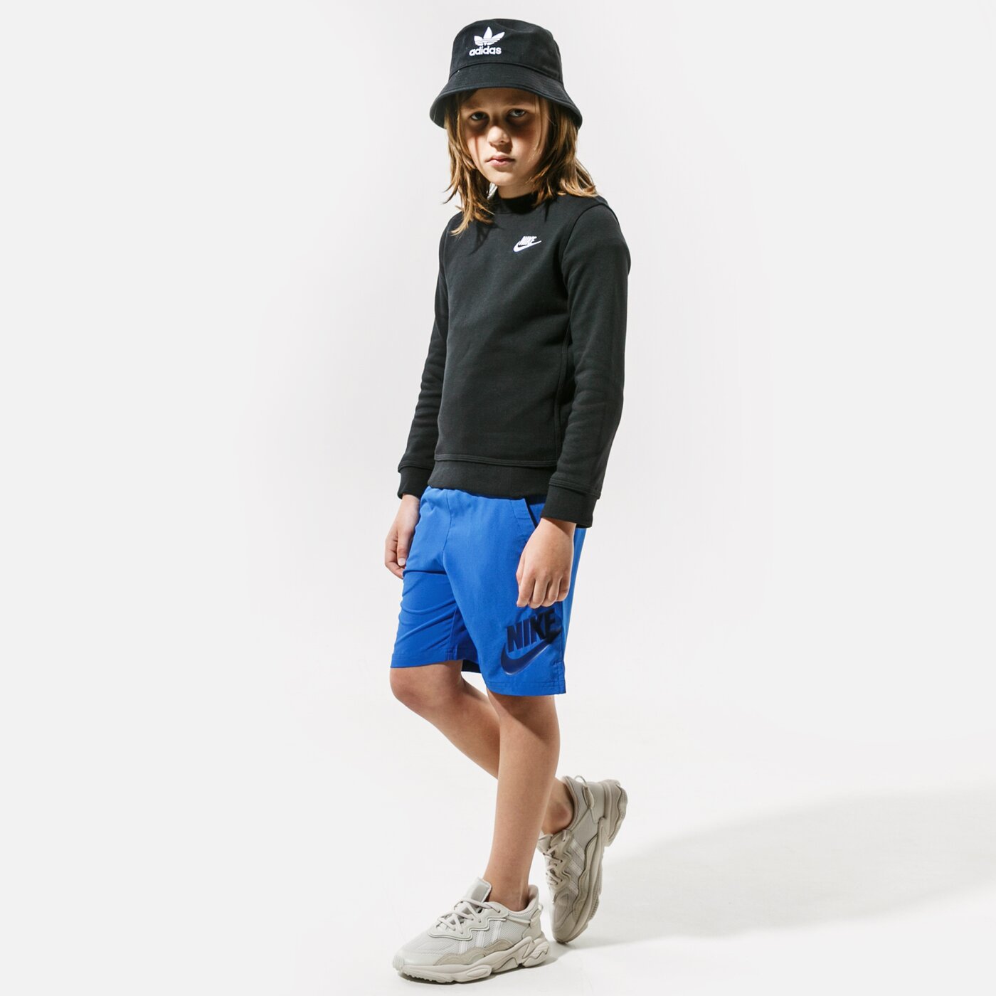 Детски суичър NIKE СУИТЧЪР SPORTSWEAR BOY da0861-010 цвят черен