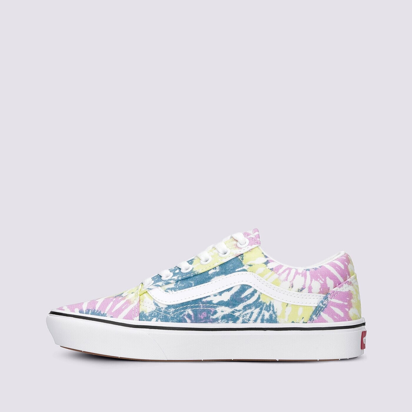 Дамски маратонки VANS UA COMFYCUSH OLD SKOOL vn0a3wma49l1 цвят многоцветен