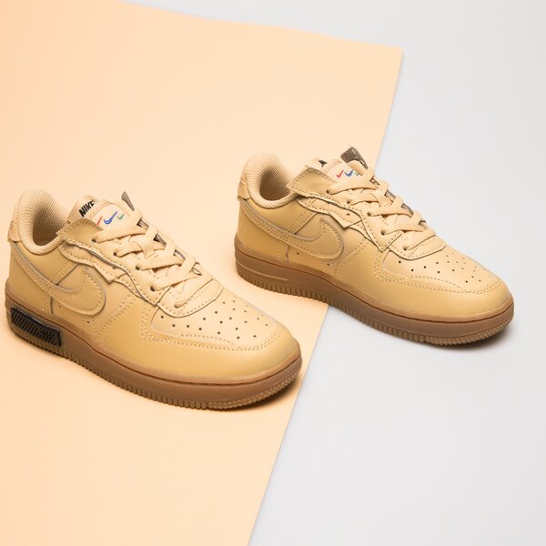 Детски маратонки NIKE AIR FORCE 1 FONTANKA  do6146-200 цвят бежов