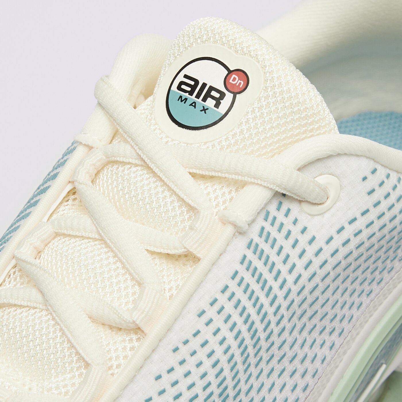 Детски маратонки NIKE AIR MAX DN (GS) ih7672001 цвят кремав