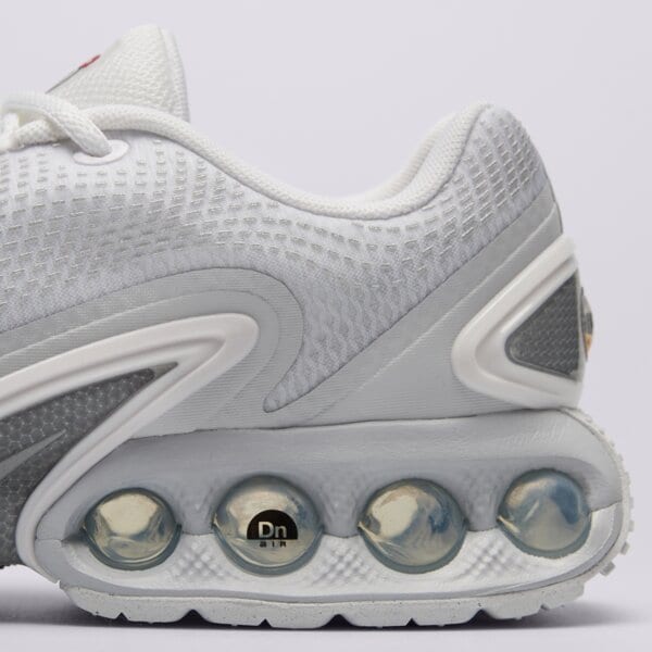 Дамски маратонки NIKE W AIR MAX DN  fj3145-100 цвят бял