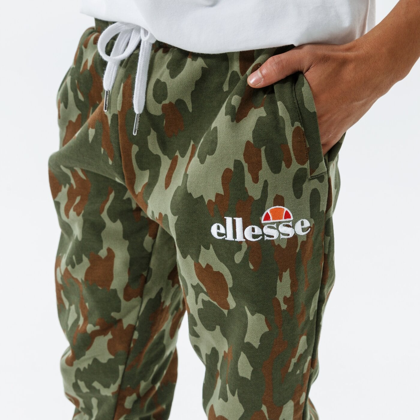 Мъжки панталони ELLESSE ПАНТАЛОНИ NIORO CAMO JOG PANT KHA shk12436506 цвят оранжев
