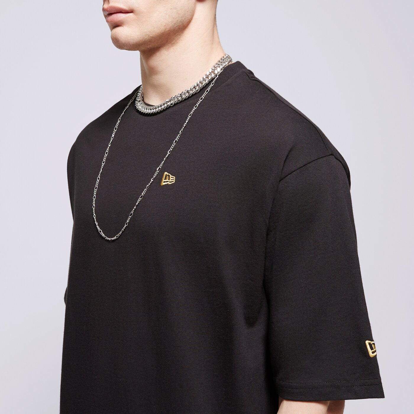 Мъжка тениска NEW ERA ТЕНИСКА NE STICKER OS BLK NONE 60425910 цвят черен