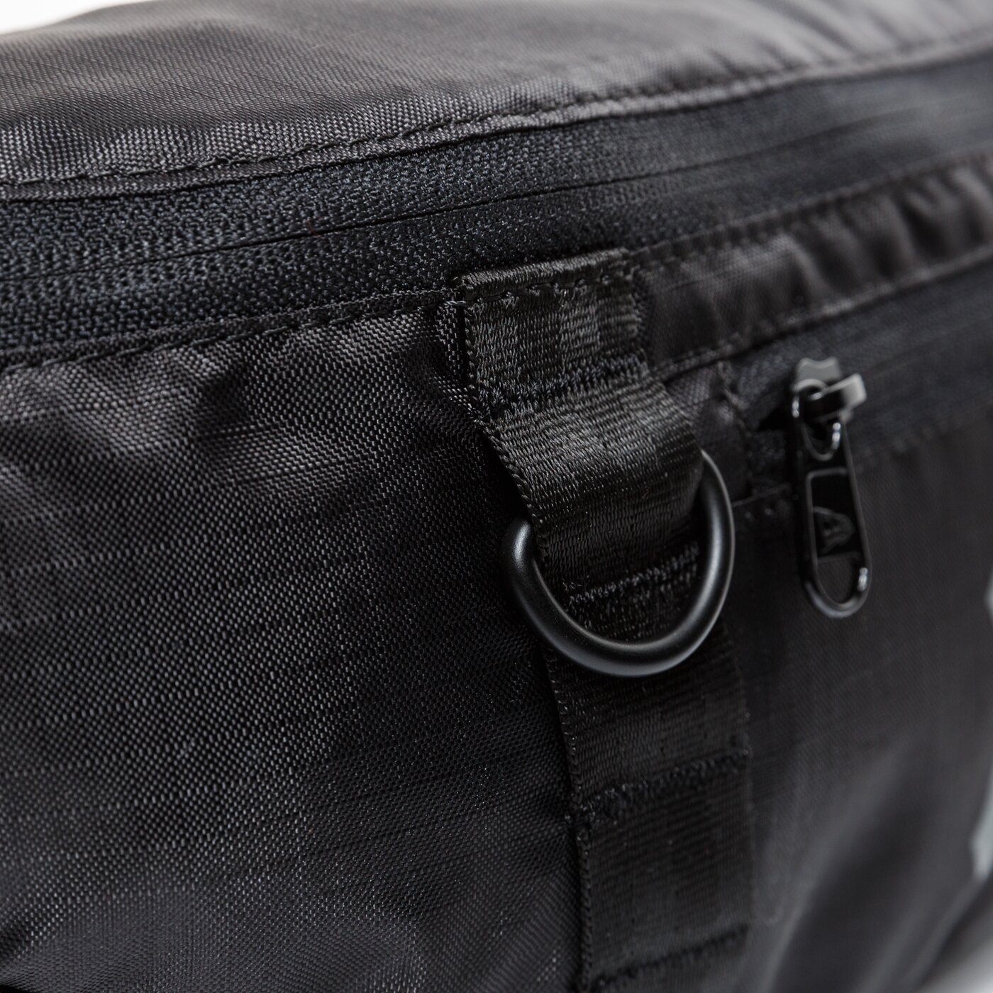 Дамска чанта за кръст NEW ERA ЧАНТА ЗА КРЪСТ MLB WAIST BAG LIGHT NEYYAN BLKBLK 12145412 цвят черен