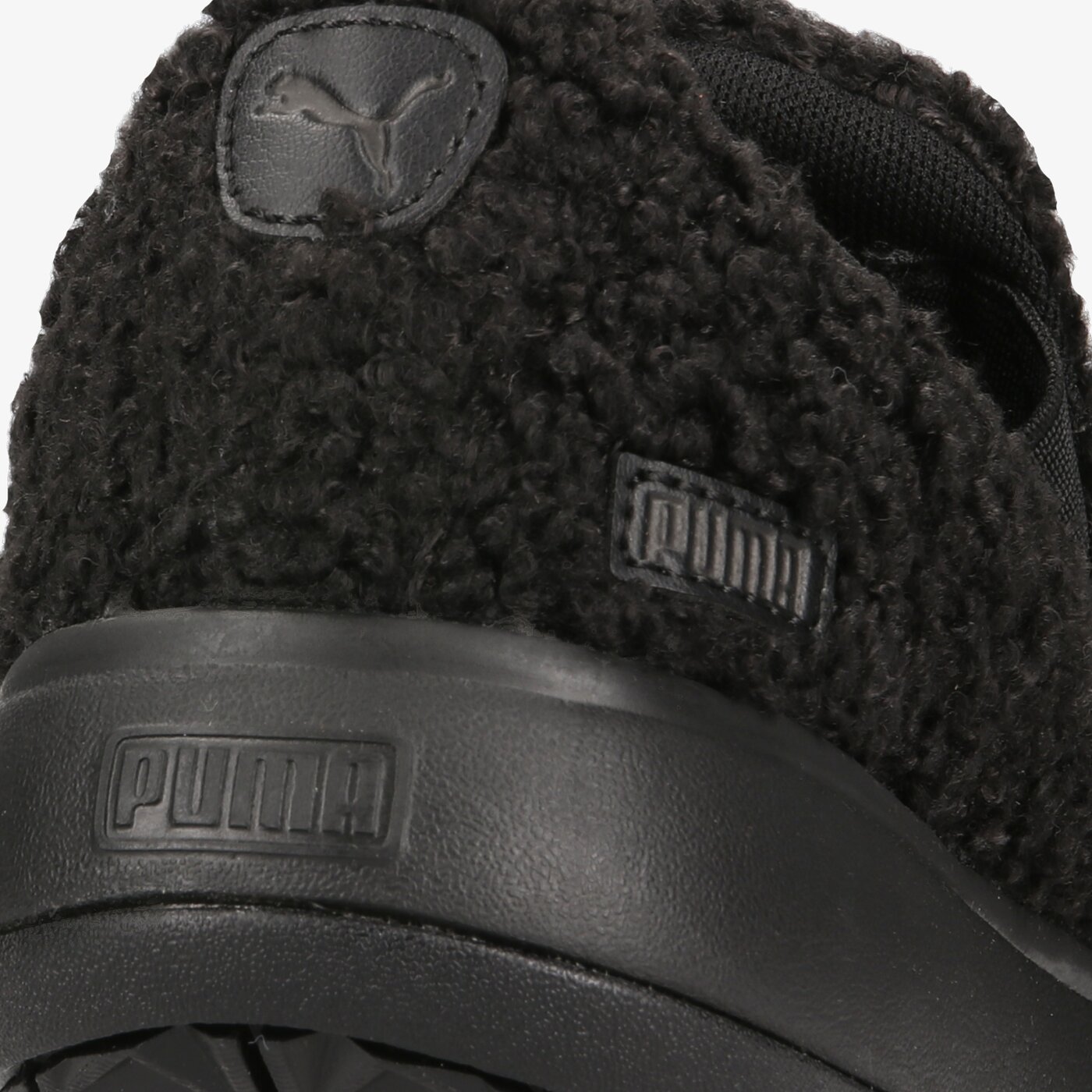 Дамски маратонки PUMA SUEDE MAYU SLIP-ON TEDDY WNS 38488701 цвят черен