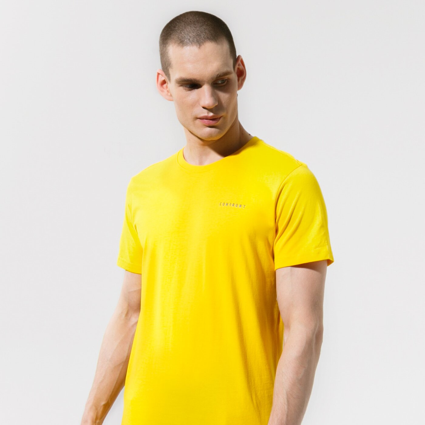 Мъжка тениска CONFRONT ТЕНИСКА BIG LOGOTEE YLW cf121tsm98001 цвят жълт