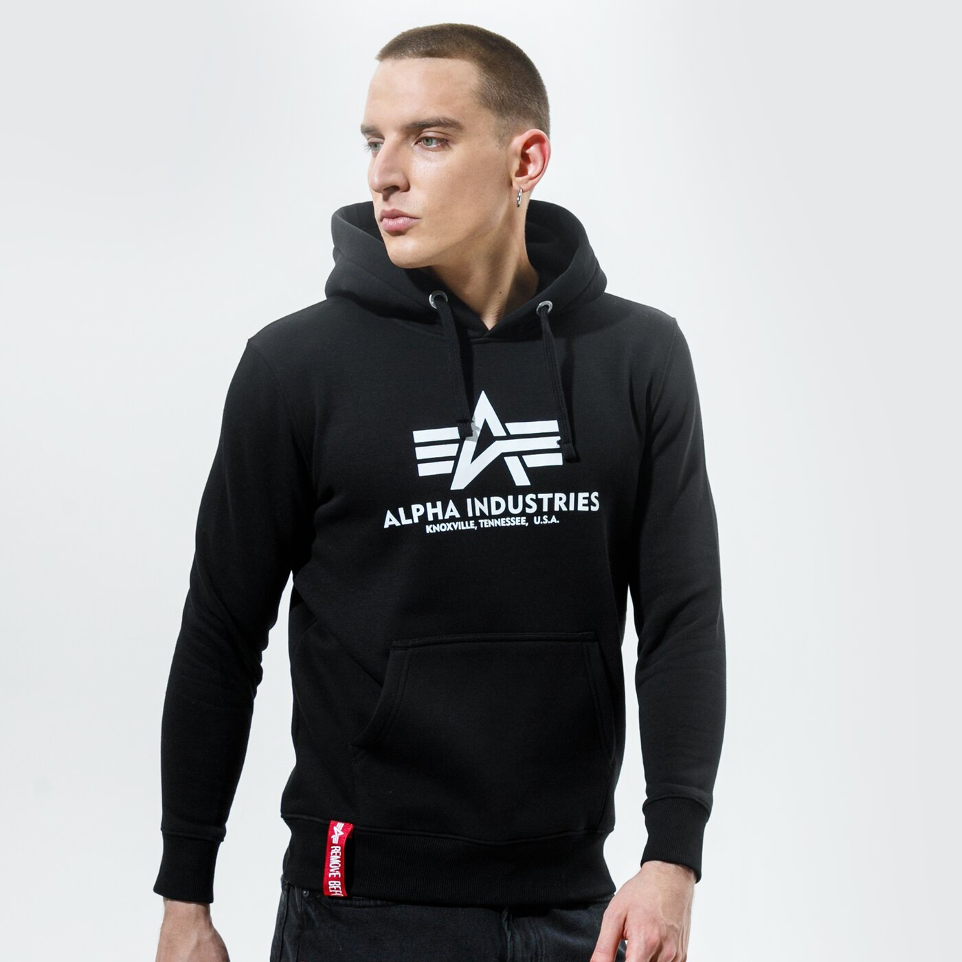Мъжки суичър ALPHA INDUSTRIES СУИТЧЪР С КАЧУЛКА BASIC HOODY 178312-03 цвят черен
