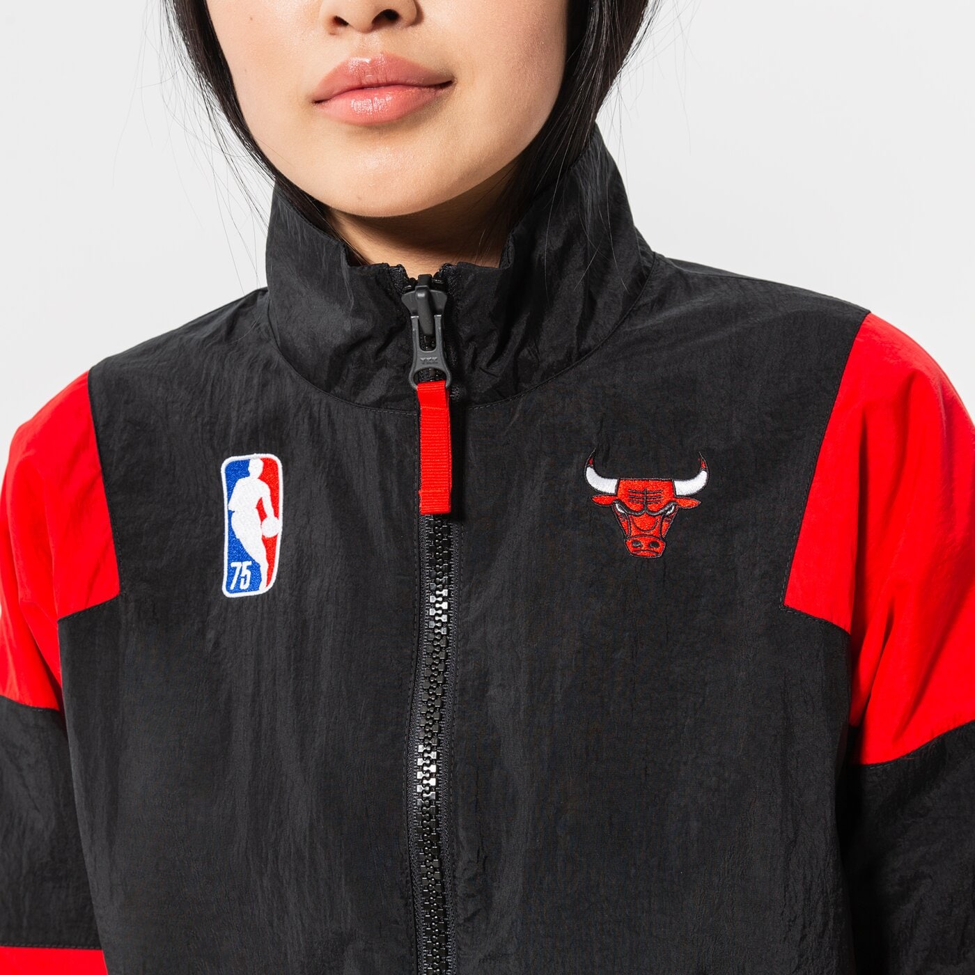 Дамски суичър NIKE СУИТЧЪР СЪС ЗАКОПЧАВАНЕ   CHI W NK JKT LTWT CTS TEAM NB dh8629-010 цвят черен