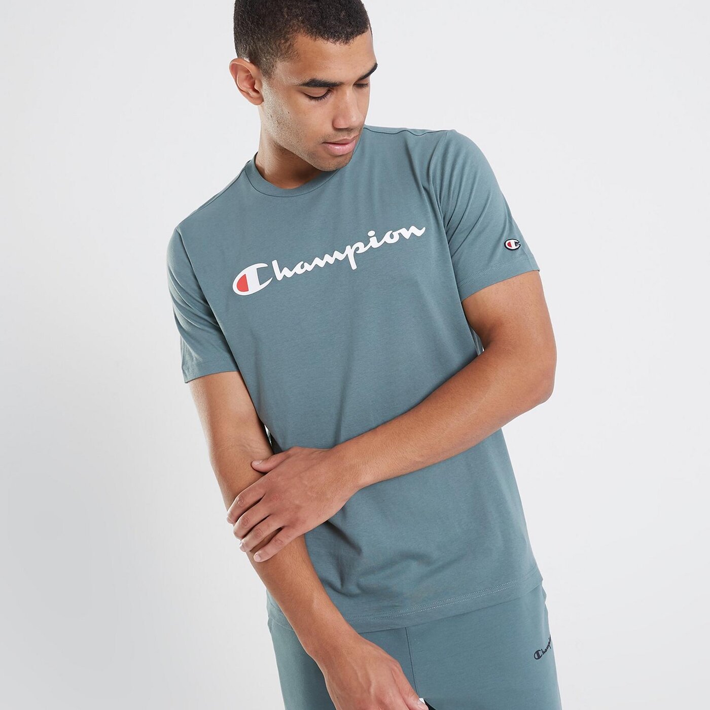 Мъжка тениска CHAMPION ТЕНИСКА CREWNECK ТЕНИСКА 219206gs510 цвят зелен