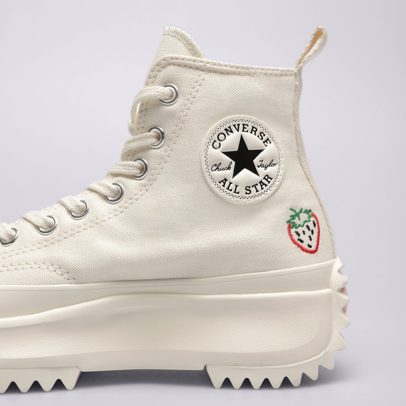 Дамски маратонки CONVERSE RUN STAR HIKE a03560c цвят бял