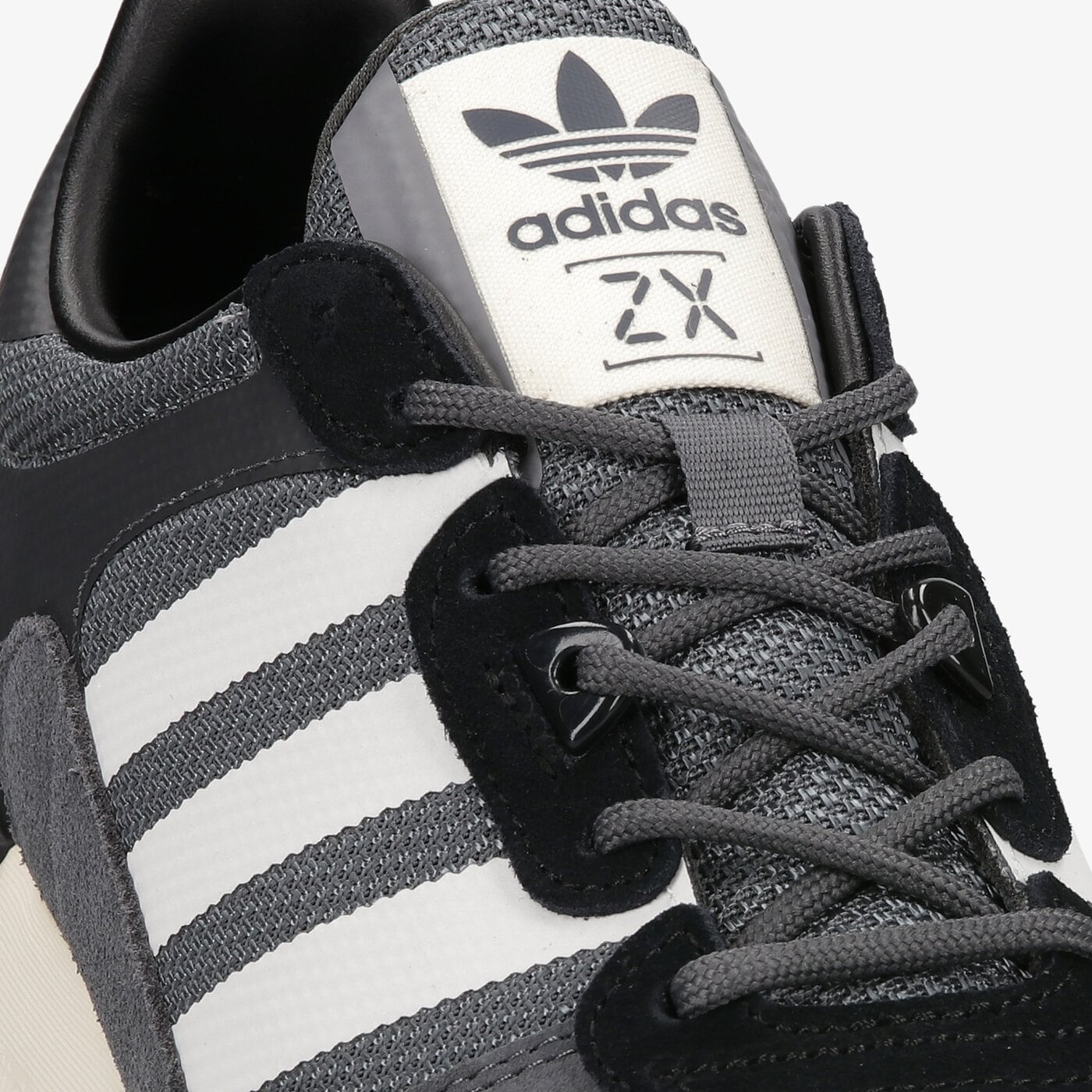 Мъжки маратонки ADIDAS ZX 700 HD h01851 цвят сив