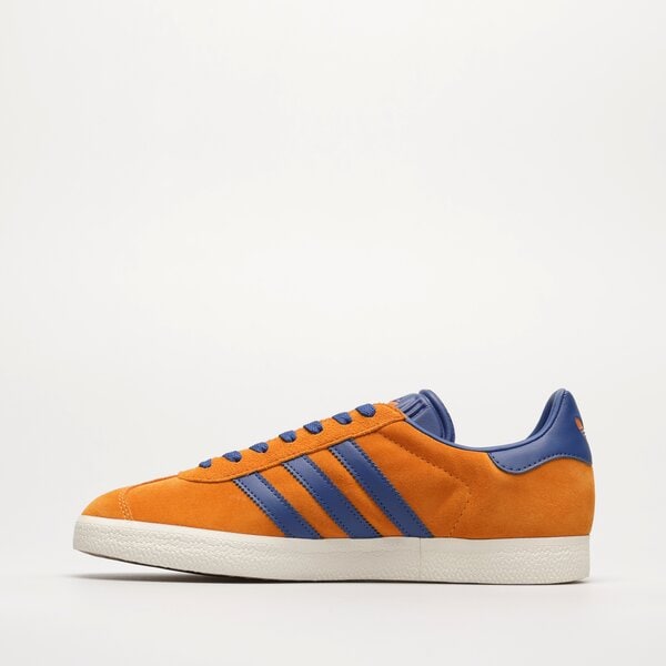 Мъжки маратонки ADIDAS GAZELLE  gy7374 цвят оранжев