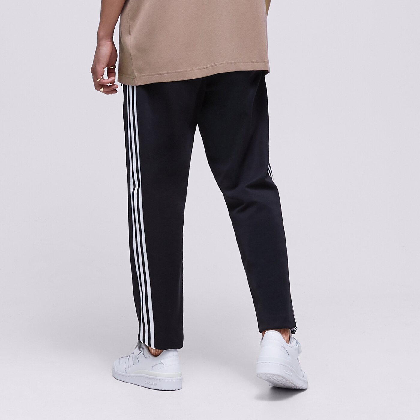 Мъжки панталони ADIDAS ПАНТАЛОНИ BECKENBAUER TP ia4788 цвят черен