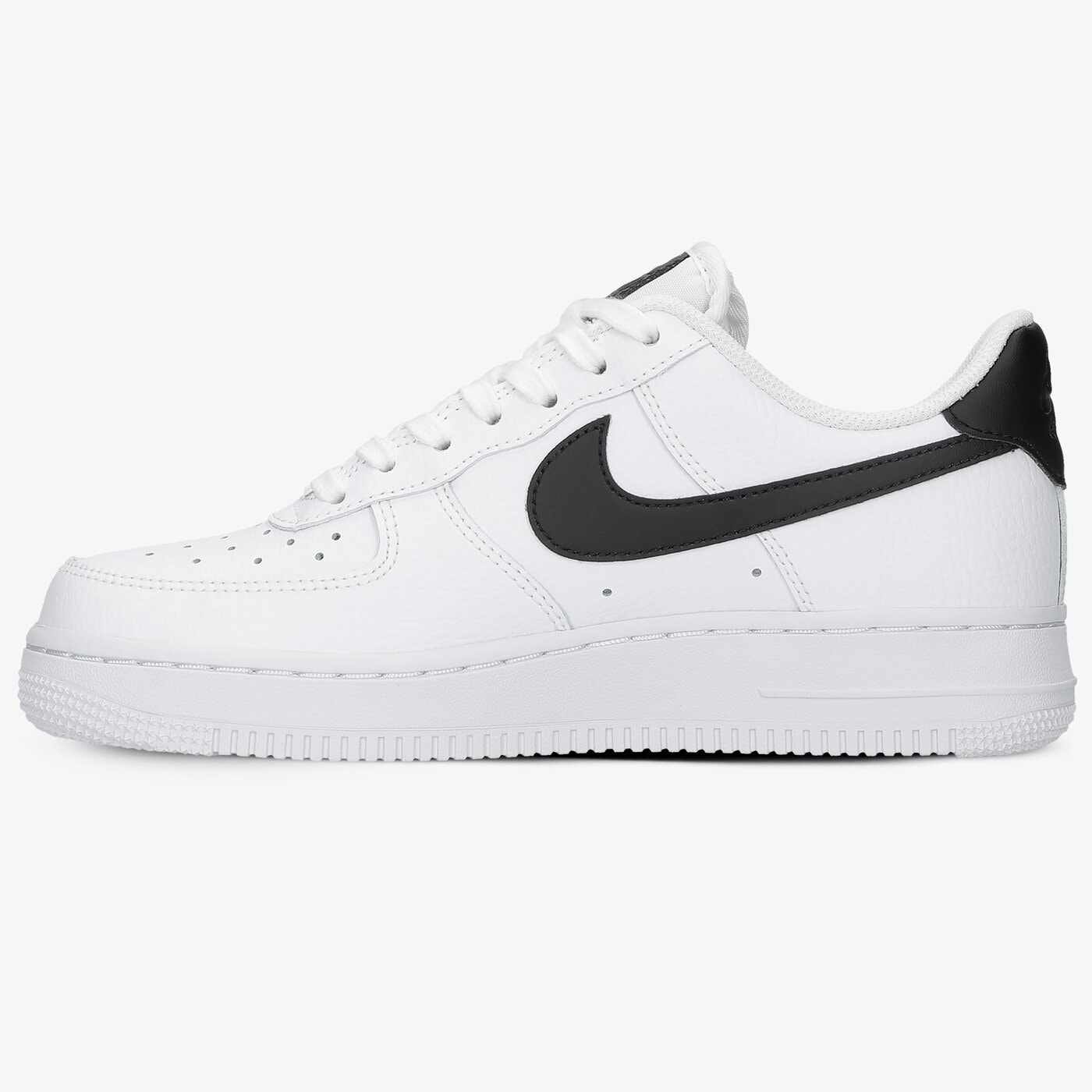 Дамски маратонки NIKE AIR FORCE 1 07 315115-152 цвят бял