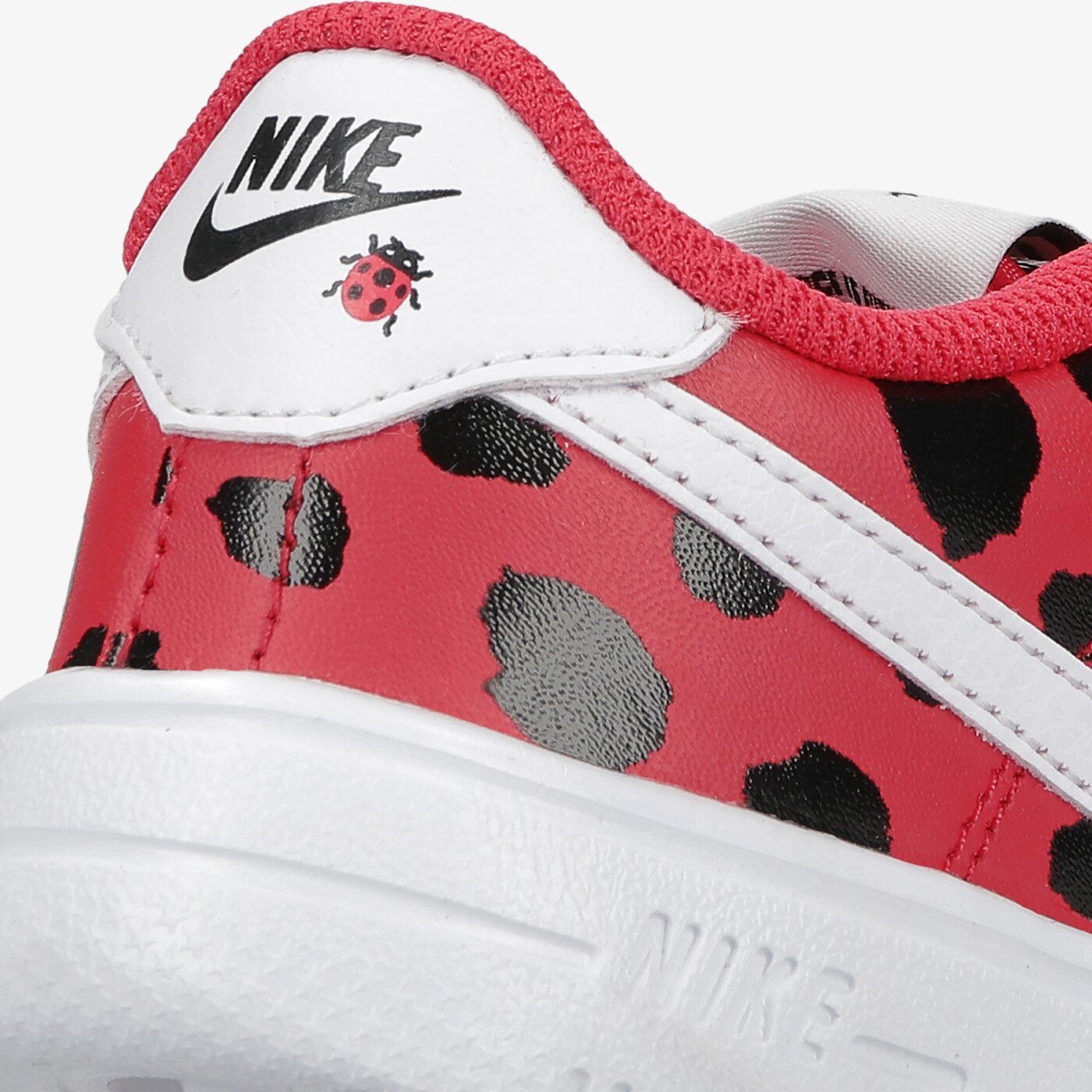 Детски маратонки NIKE FORCE 1 '18 SE dc8203-600 цвят червен