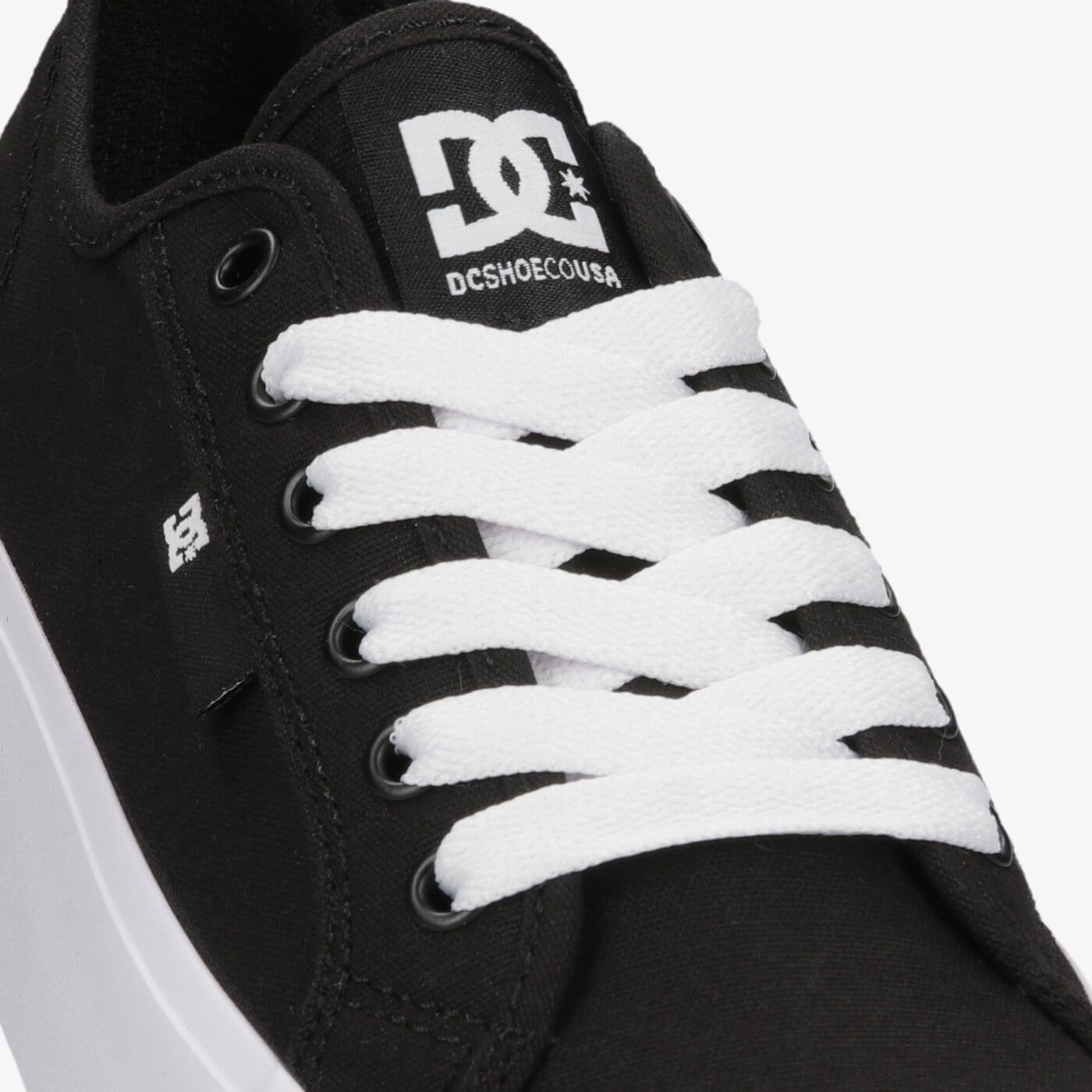 Дамски маратонки DC MANUAL PLATFORM adjs300280-bkw цвят черен