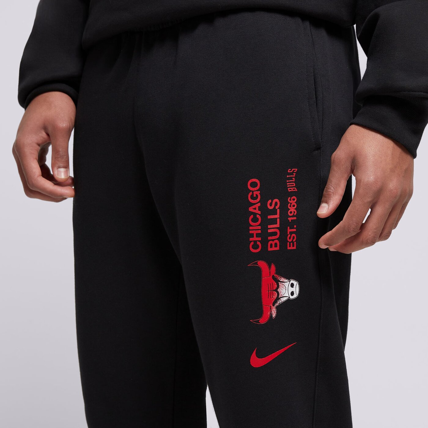 Мъжки панталони NIKE ПАНТАЛОНИ CHI MNK CLUB JGGR CTS fv3373-010 цвят черен