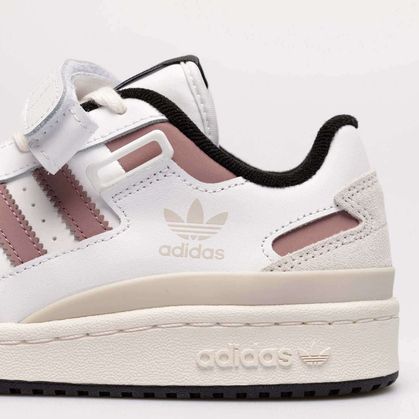 Дамски маратонки ADIDAS FORUM LOW W gz5046 цвят бял