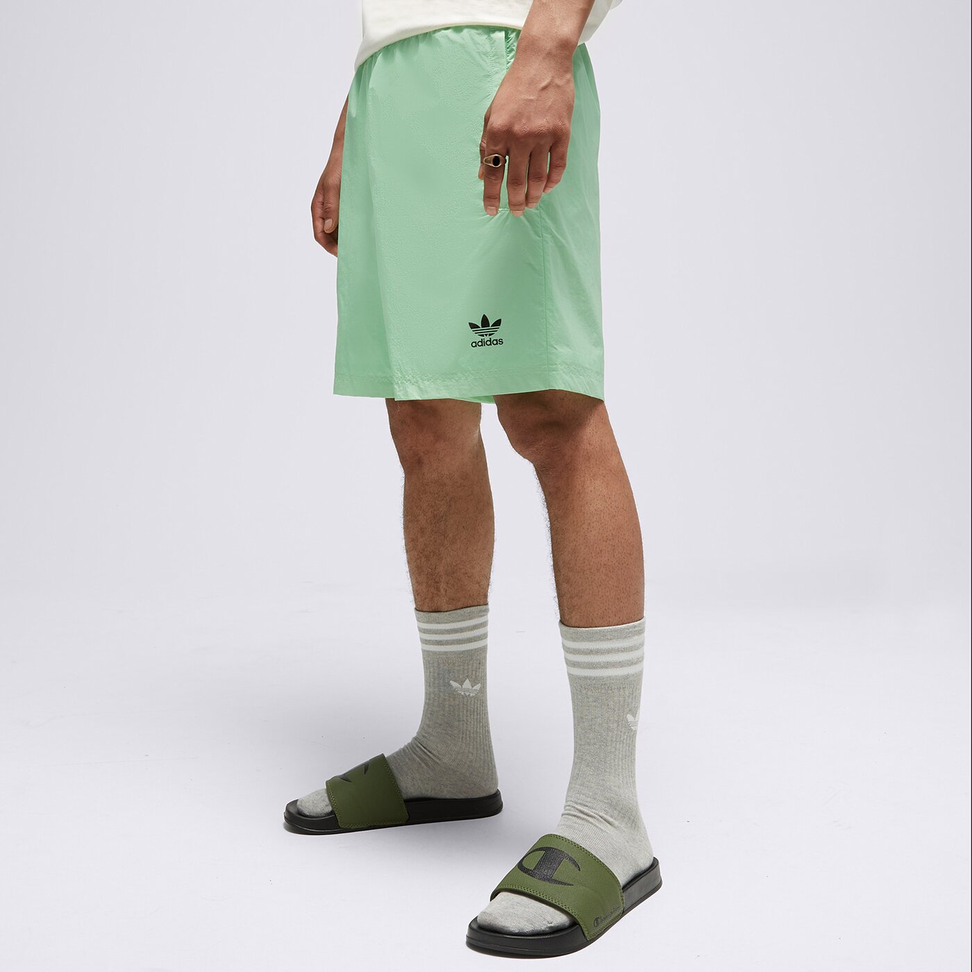 Мъжки къси панталони ADIDAS ШОРТИ HAPPY EARTH SHO hi2964 цвят зелен