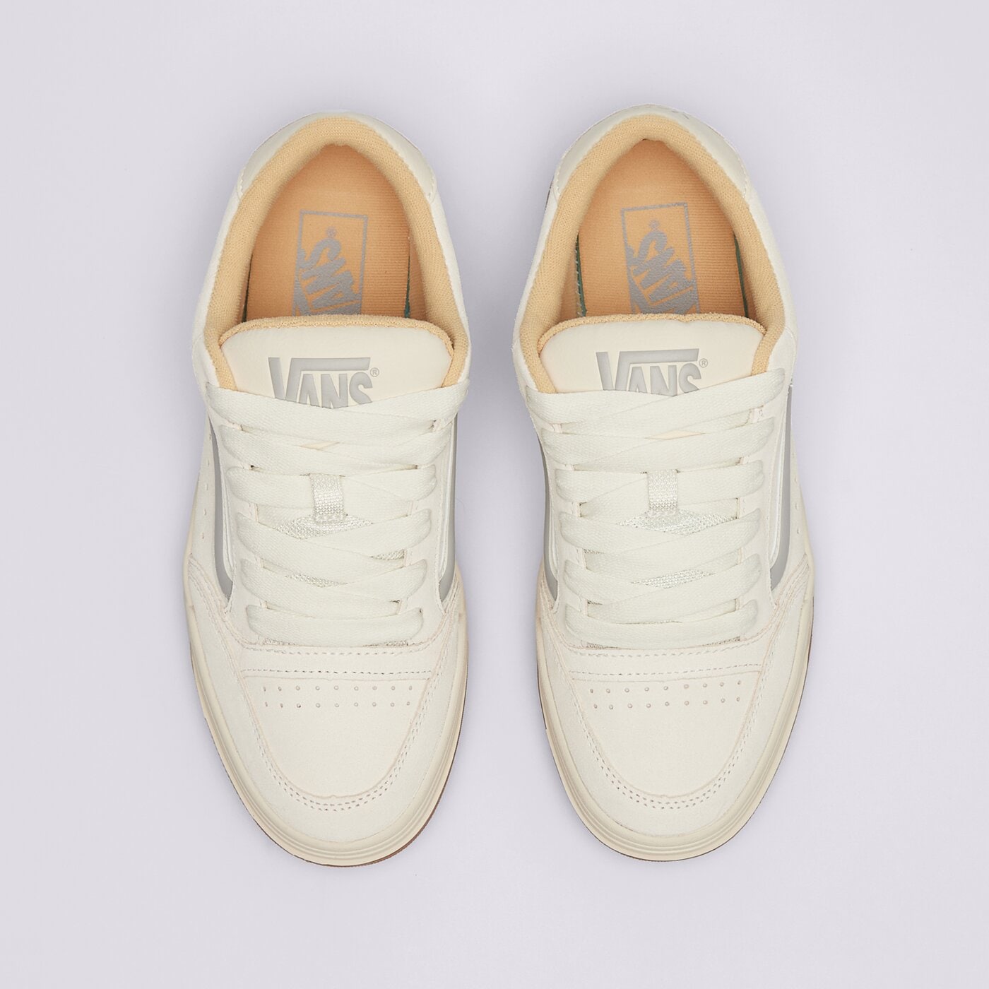 Дамски маратонки VANS HYLANE vn000d1jovm1 цвят бежов