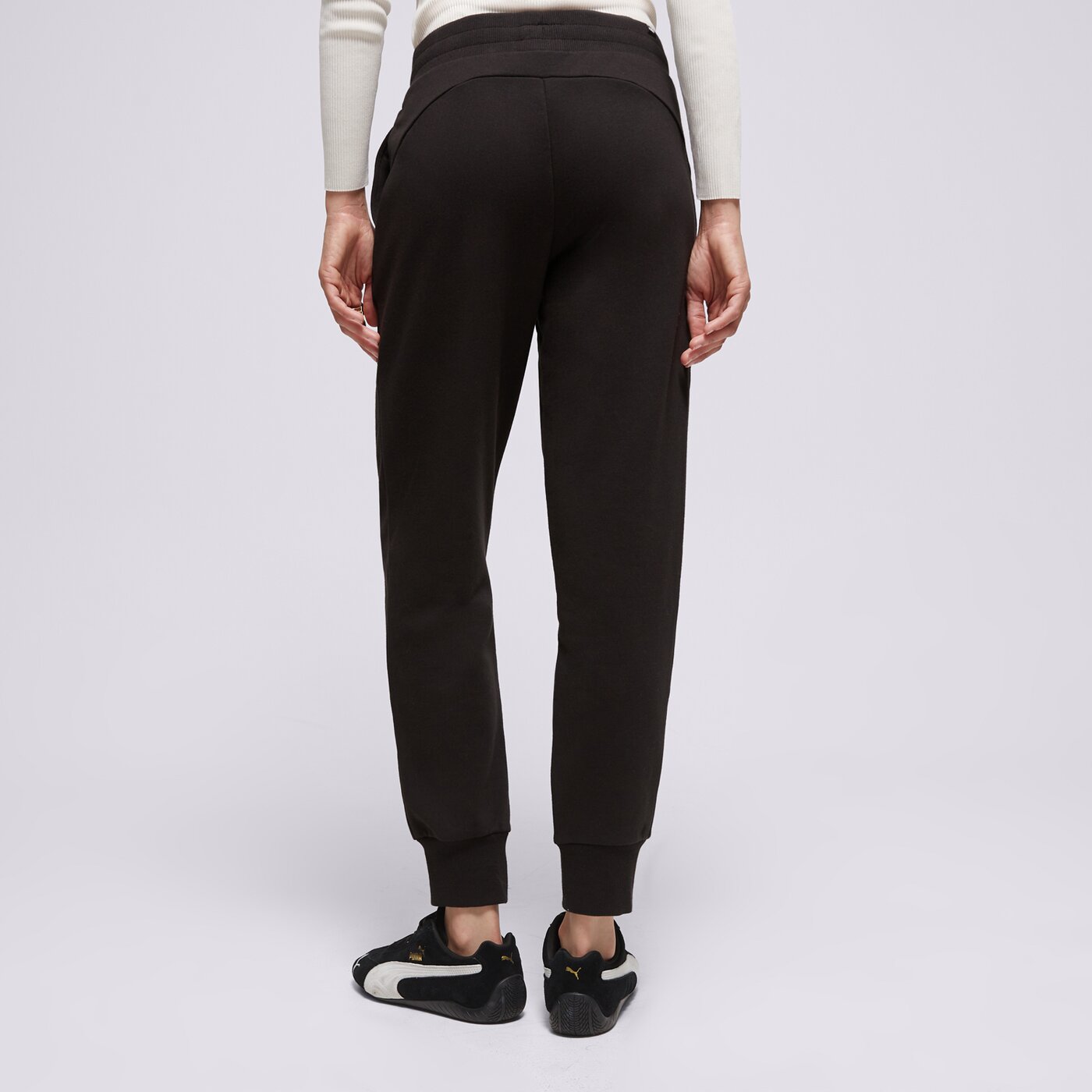 Дамски панталони PUMA ПАНТАЛОНИ ESS SWEATPANTS TR CL 586842 01 цвят черен