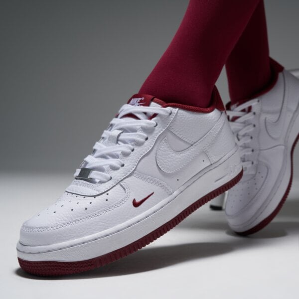 Детски маратонки NIKE AIR FORCE 1 hf0952-100 цвят бял