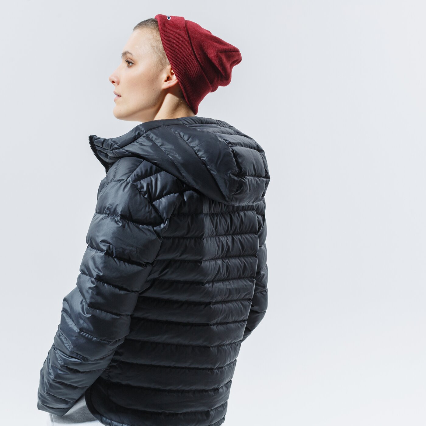 Дамско зимно яке NIKE ЯКЕ ЗИМНО W NSW WR LT WT DWN JKT cu5094-011 цвят черен