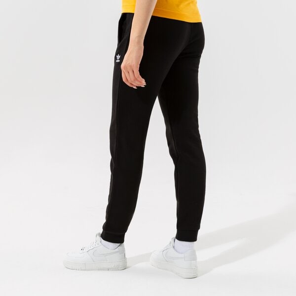 Дамски панталони ADIDAS ПАНТАЛОНИ TRACK PANT h37878 цвят черен