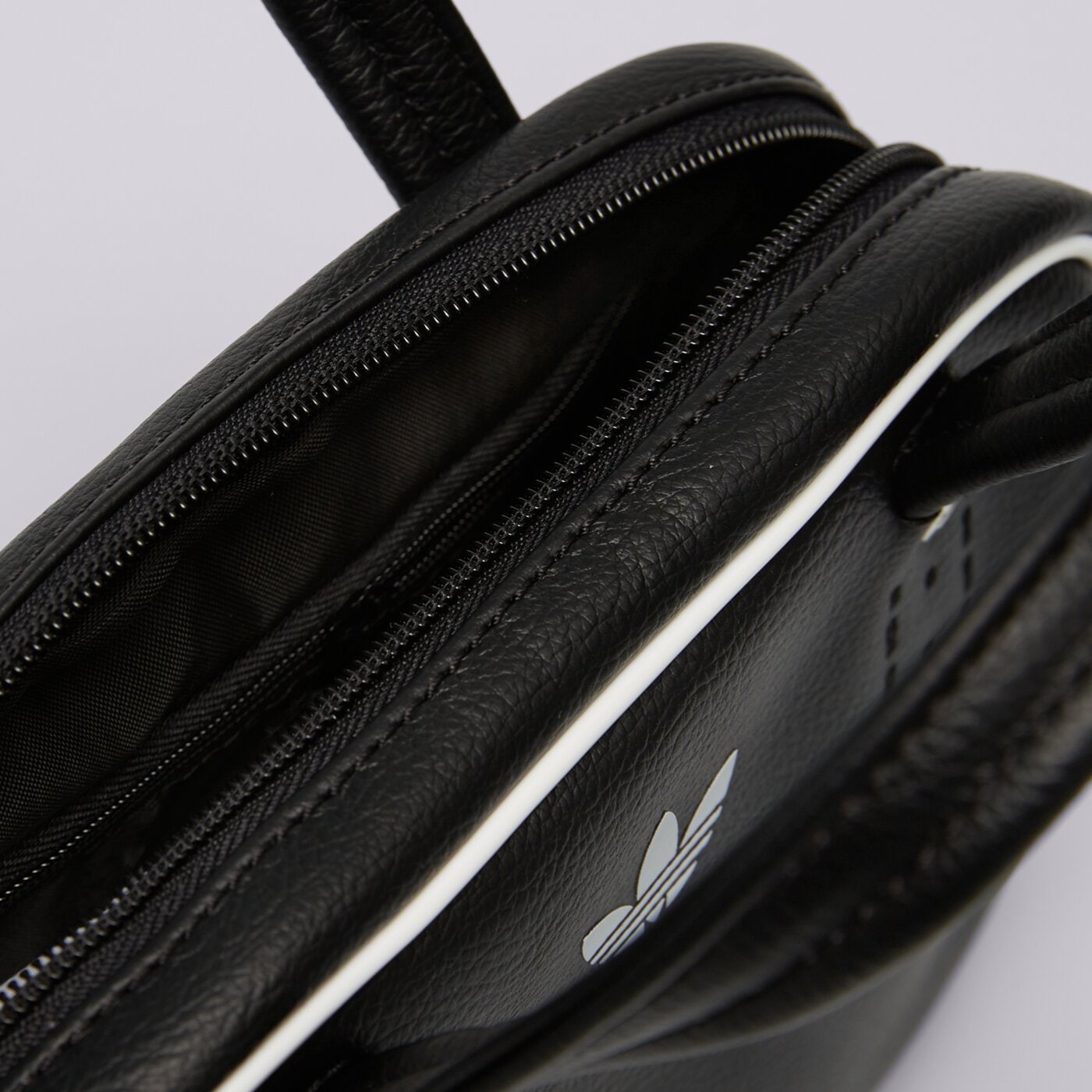 Дамски сак ADIDAS ЧАНТА ADICOLOR SB jx7872 цвят черен