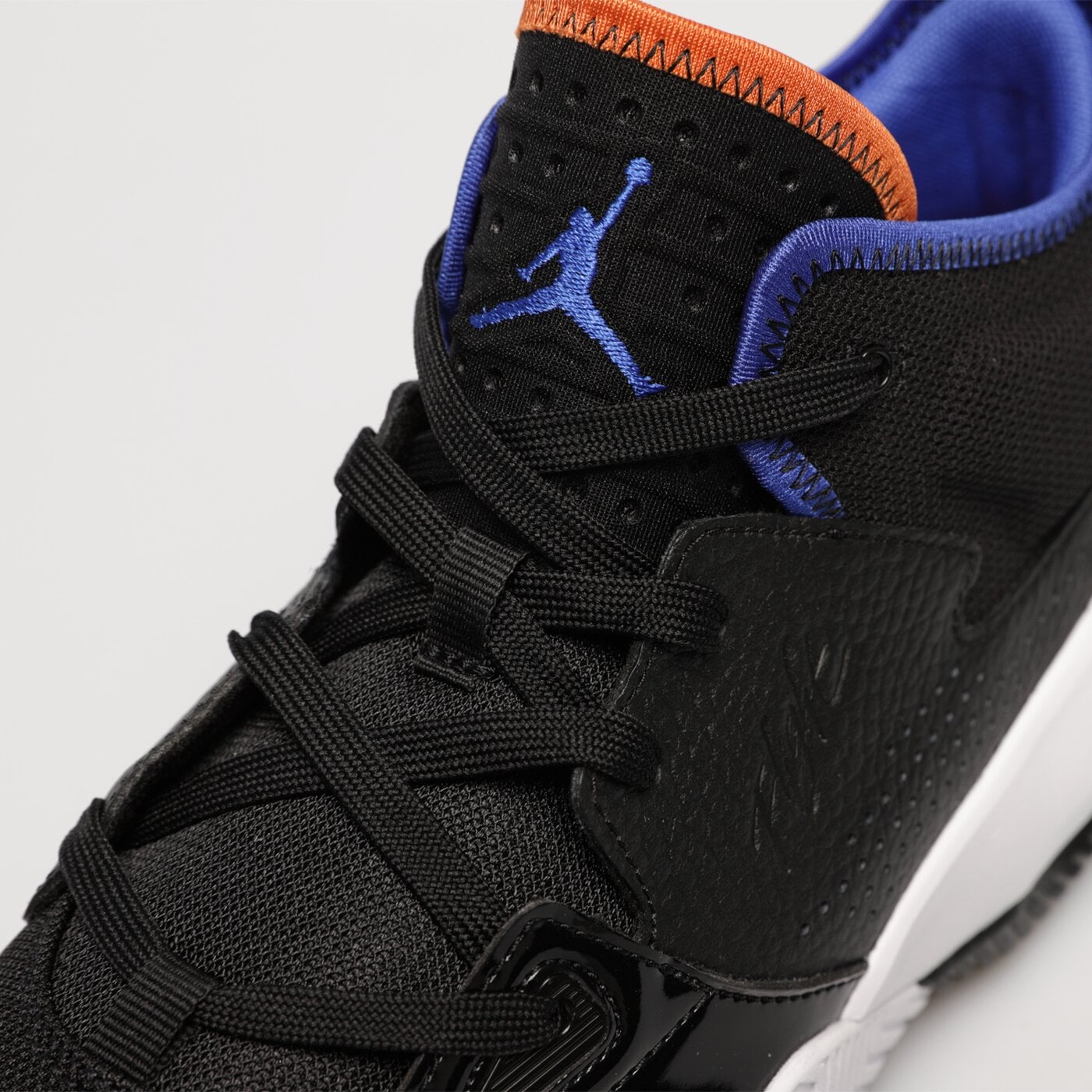 Мъжки маратонки JORDAN STAY LOYAL 2  dq8401-048 цвят бял