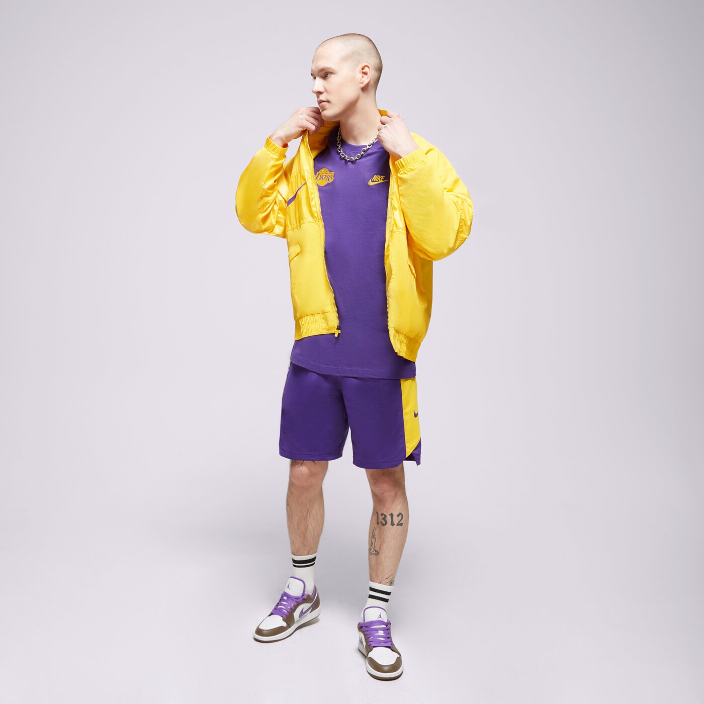 Мъжка тениска NIKE ТЕНИСКА LAL M NK ES NBA SS CLUB TEE NBA fb9825-504 цвят син