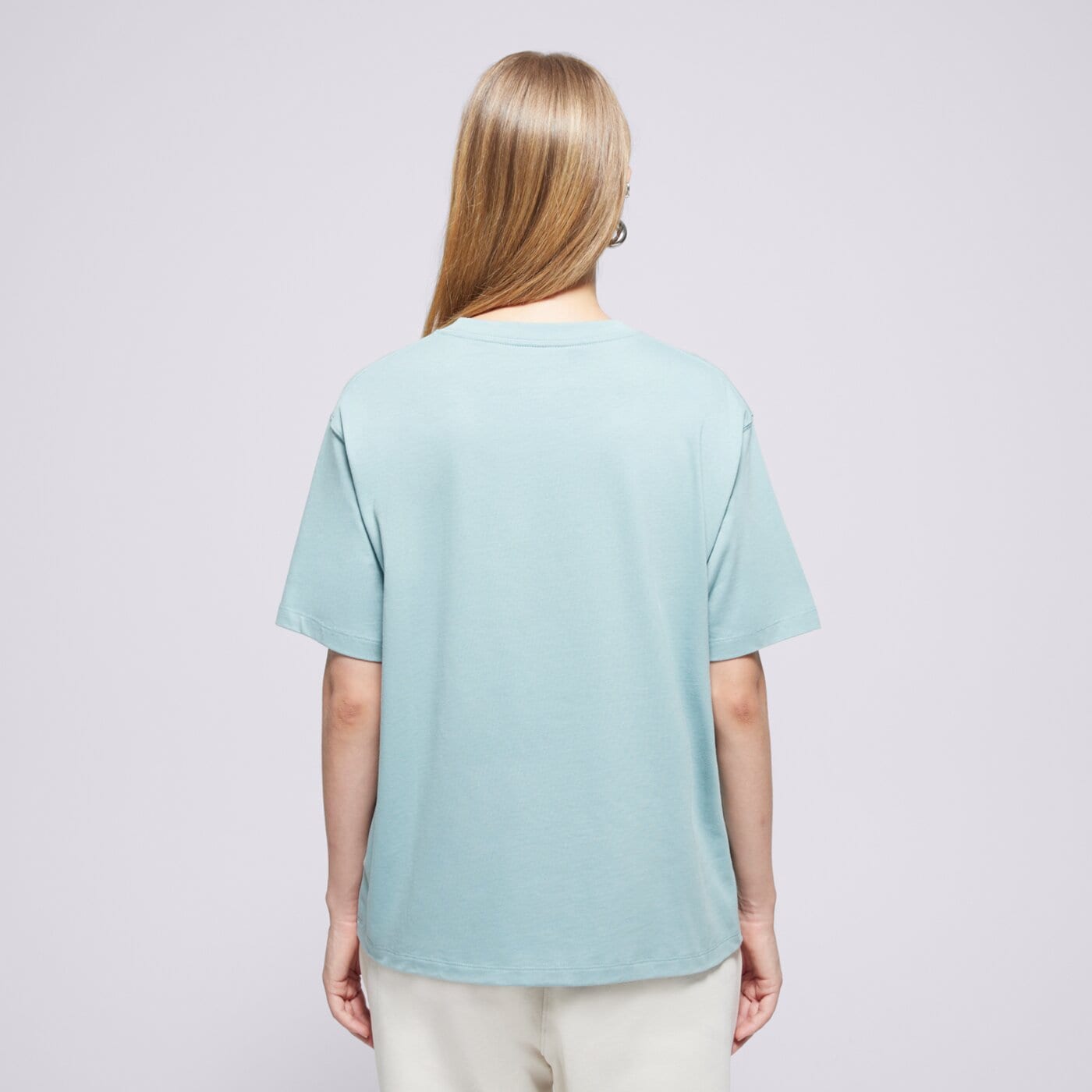 Дамска тениска W J BRK ESS SS GF TEE 23  fn4500-017 цвят зелен