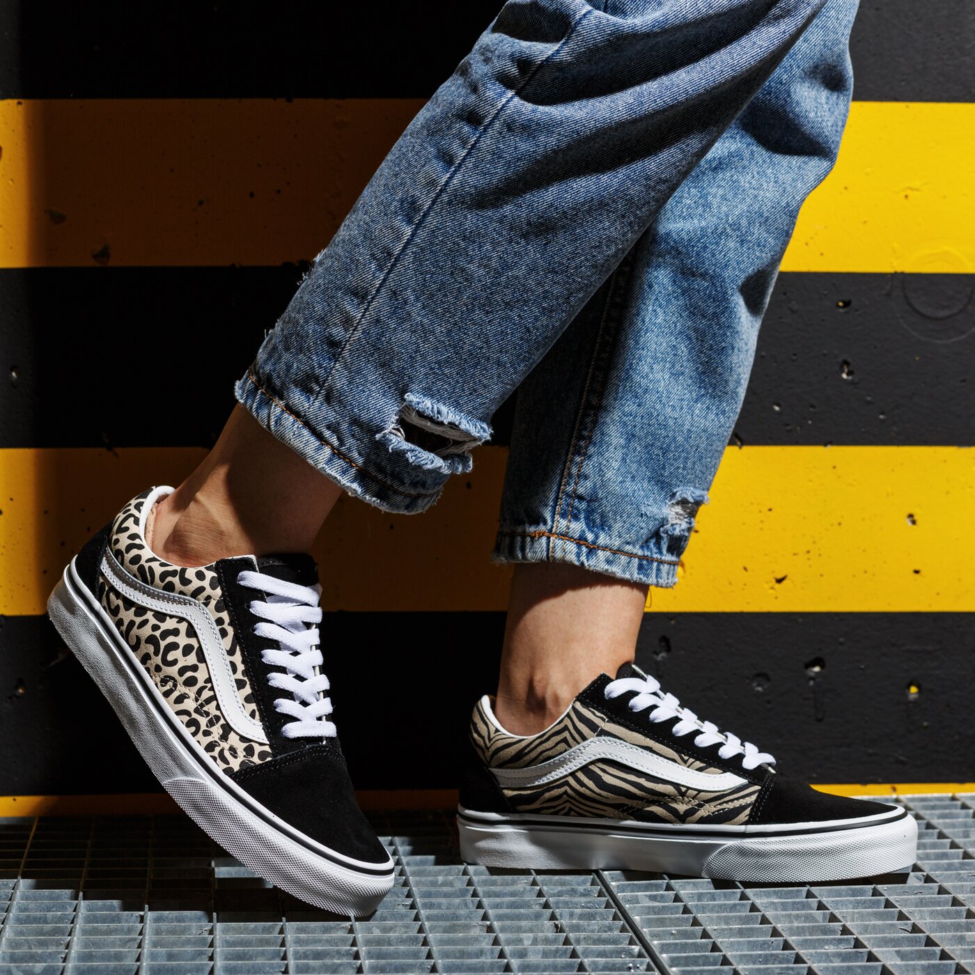 Дамски маратонки VANS UA OLD SKOOL vn0a3wkt9xb1 цвят черен