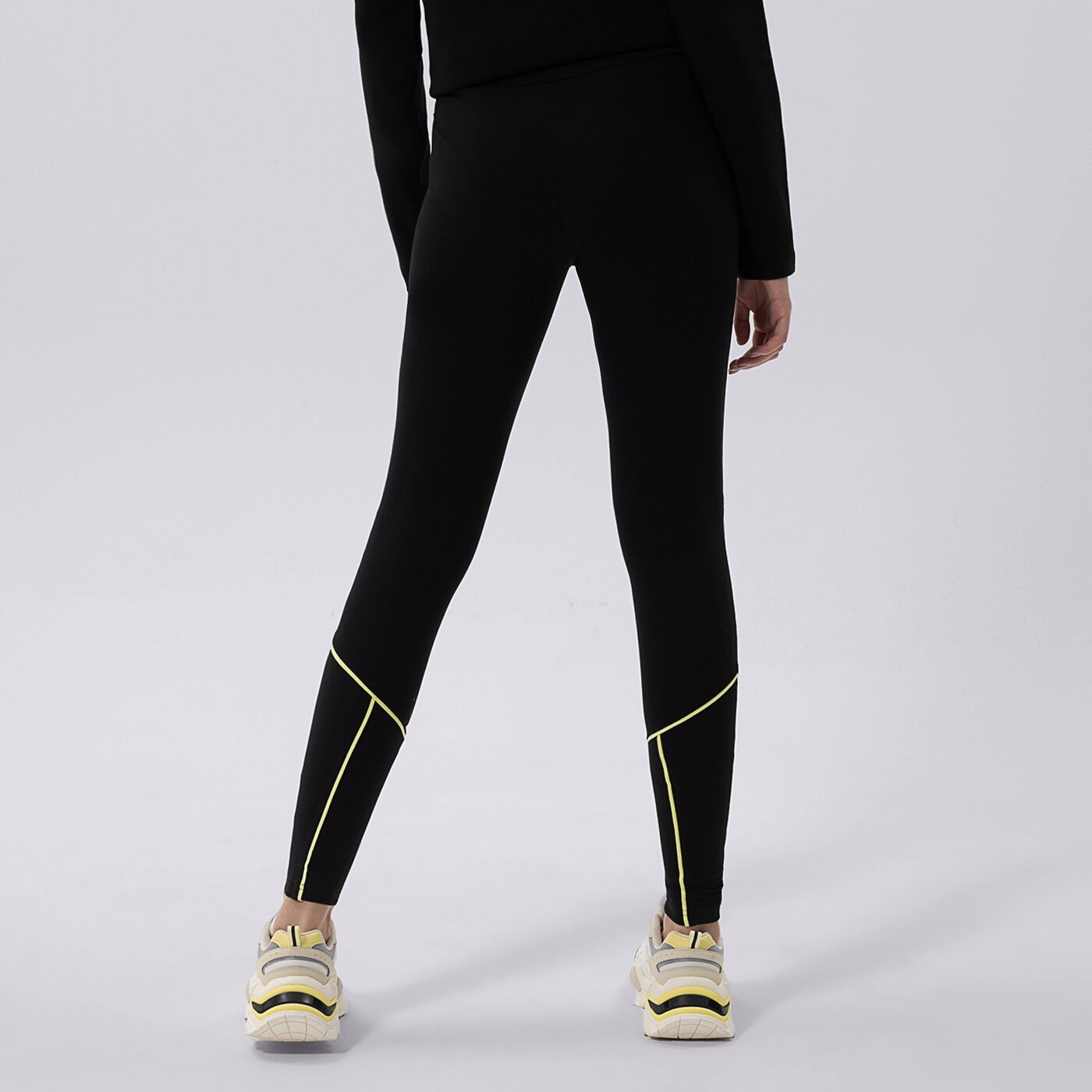 Дамски панталони ELLESSE ПАНТАЛОНИ LENORA LEGGING BLK sgi11103011 цвят черен