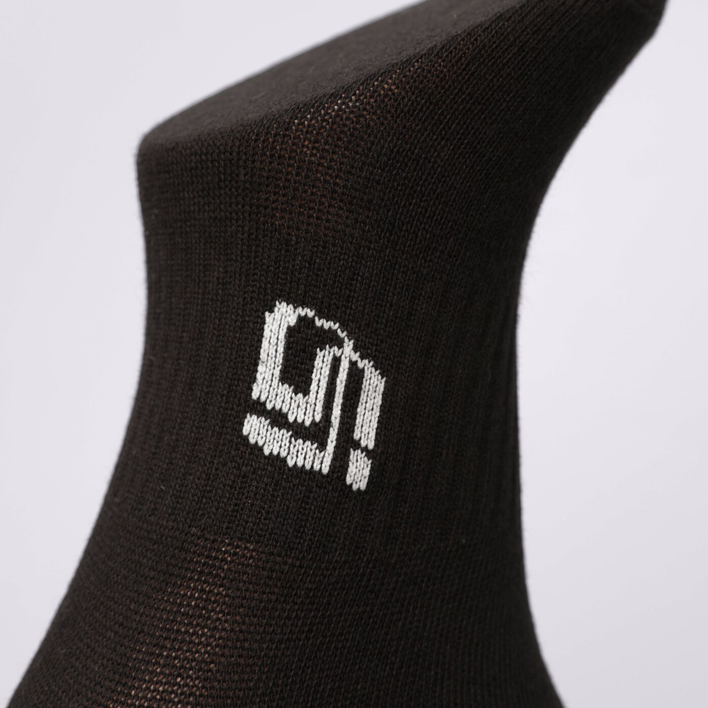 Дамски чорапи SIZEER ЧОРАПИ НИСКИ CZARNE НИСКИ si123skn43001 цвят черен