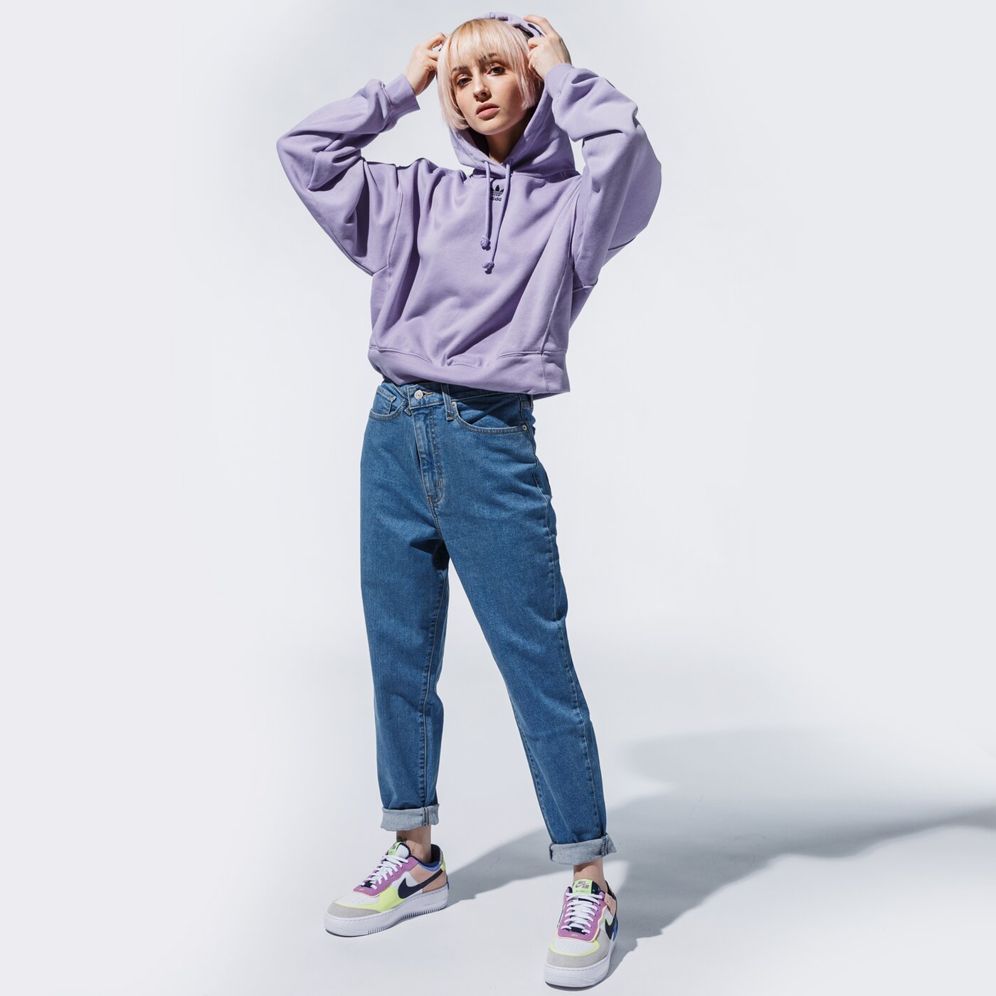 Дамски суичър ADIDAS СУИТЧЪР С КАЧУЛКА HOODIE gn4775 цвят виолетов