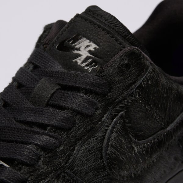 Дамски маратонки NIKE WMNS AIR FORCE 1 '07 PONY HAIR ii7398-001 цвят черен