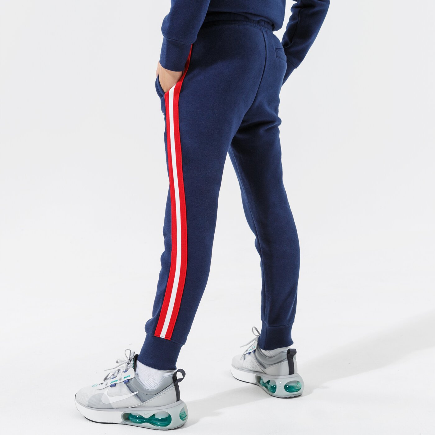 Детски панталони JORDAN ПАНТАЛОНИ PARIS SAINT-GERMAIN FLC PANT GIRL 95a726-u90 цвят тъмносин