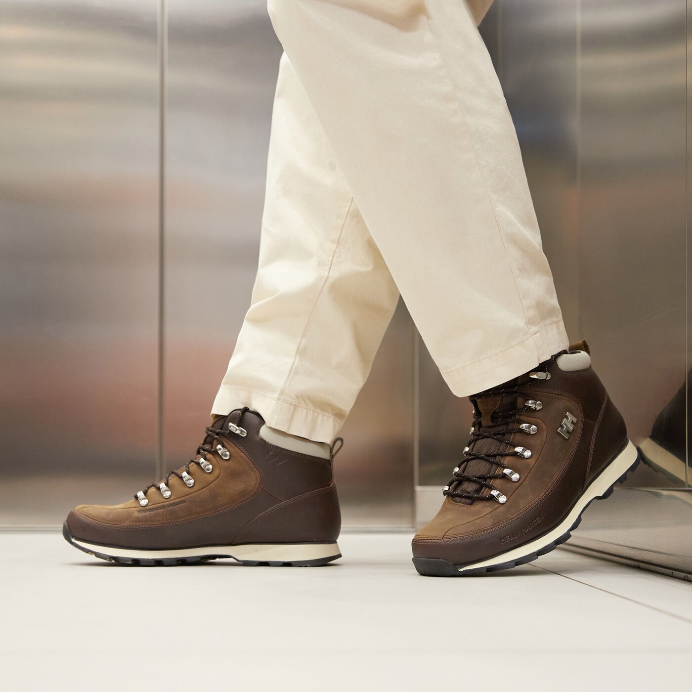 Мъжки зимни обувки HELLY HANSEN THE FORESTER  10513708 цвят кафяв